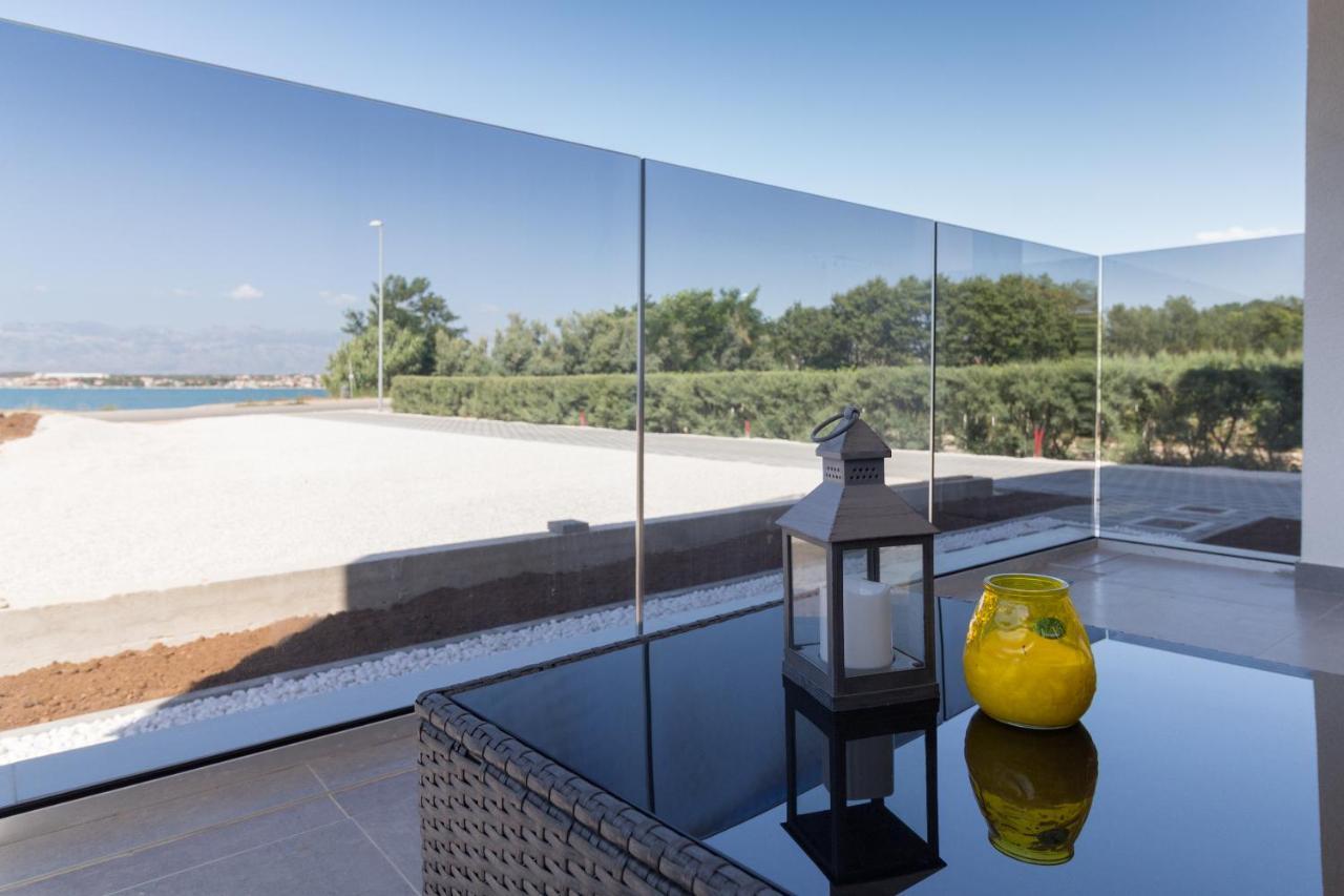 Luxury Beachfront Villa Crystal Aenona - By Ta Leut Agency Nin Εξωτερικό φωτογραφία
