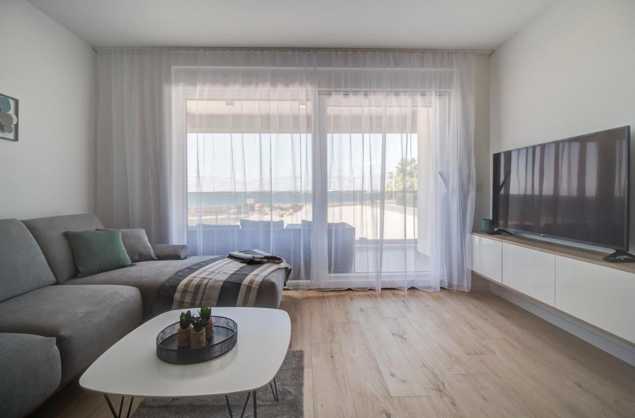 Luxury Beachfront Villa Crystal Aenona - By Ta Leut Agency Nin Εξωτερικό φωτογραφία