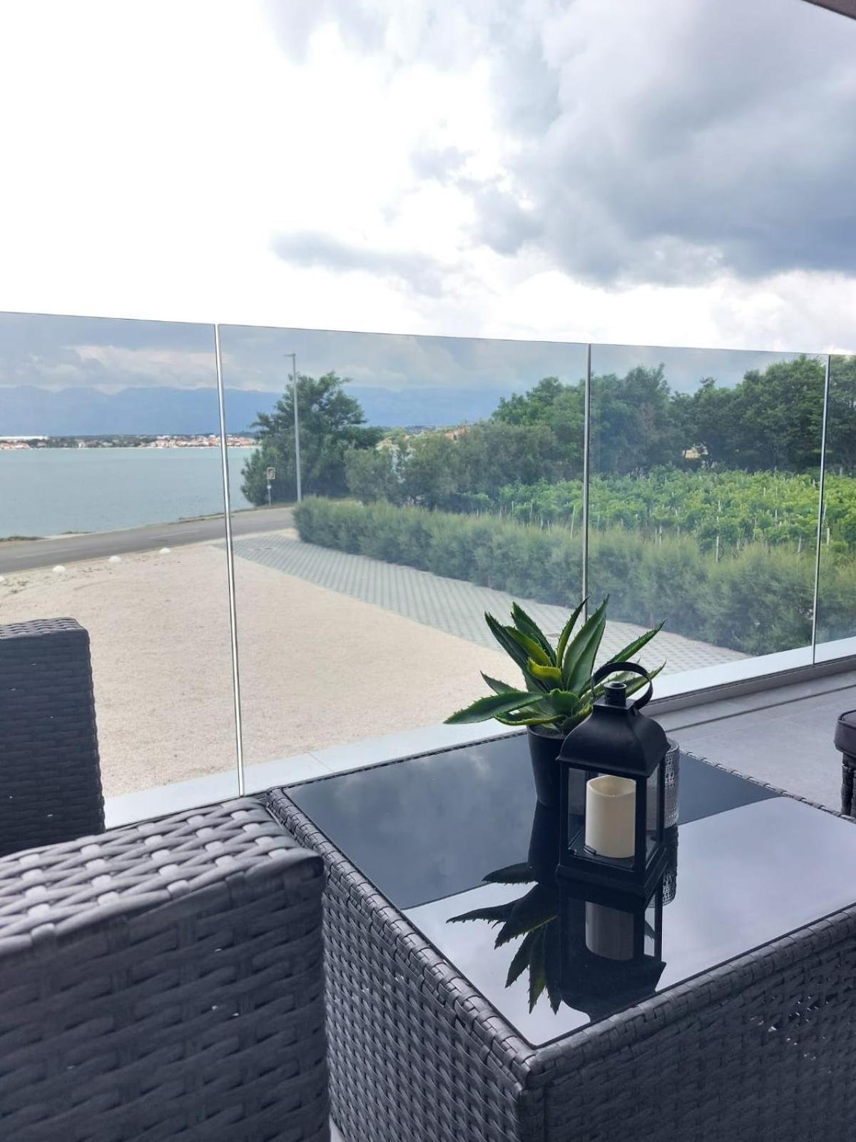 Luxury Beachfront Villa Crystal Aenona - By Ta Leut Agency Nin Εξωτερικό φωτογραφία